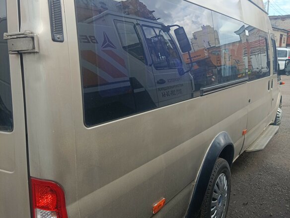 2007 Ford Transit, золотистый, 600000 рублей - вид 12