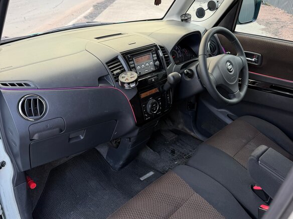 2011 Nissan Roox I, белый - вид 15