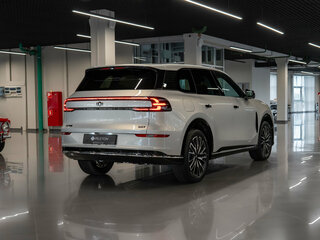 2026 Changan Qiyuan Q07 31.7 kWh, серый, 3980000 рублей, вид 4