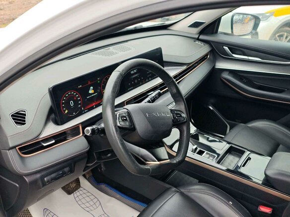 2023 Exeed LX I Рестайлинг, белый, 1010000 рублей - вид 5