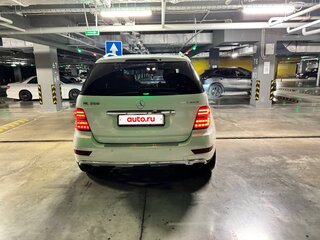 2011 Mercedes-Benz M-Класс 350 II (W164) Рестайлинг, белый, 1490000 рублей, вид 4