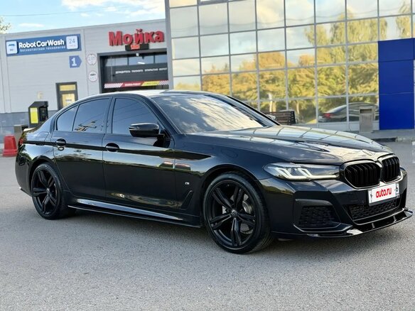 2021 BMW 5 серии 520d xDrive VII (G30/G31/G38) Рестайлинг, чёрный, 4100000 рублей - вид 2