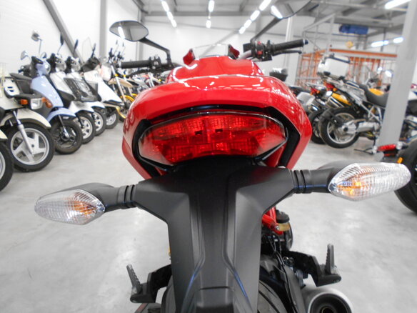 2018 Ducati Monster 797, красный, 615000 рублей - вид 17
