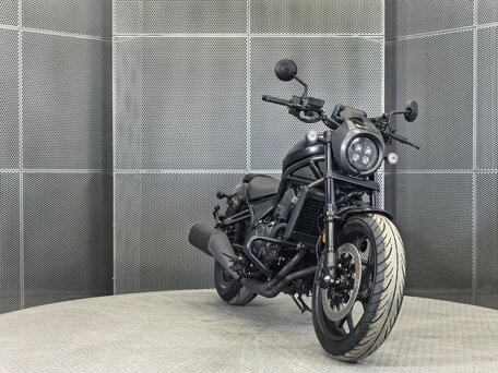 2025 Honda CMX 1100 Rebel, чёрный, 1377000 рублей, вид 3
