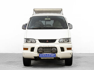 2002 Mitsubishi Delica IV, белый, 1399000 рублей, вид 2