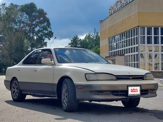 1992 Toyota Camry Prominent V30, белый, 220000 рублей, вид 2