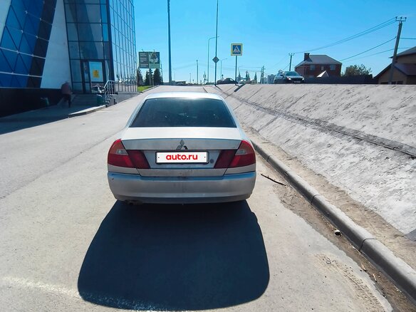 2000 Mitsubishi Lancer VII, серебристый, 125000 рублей - вид 3
