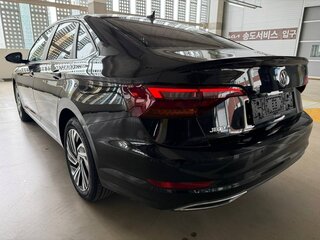 2021 Volkswagen Jetta 6-speed VII, чёрный, 1550888 рублей, вид 4