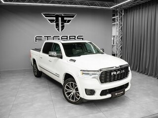 2024 Ram 1500 Crew Cab V Рестайлинг, белый, 9594000 рублей, вид 4