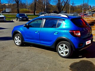 2015 Renault Sandero Stepway II, синий, 720000 рублей, вид 5