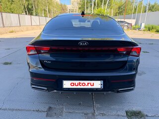 2020 Kia K5 III, синий, 2520000 рублей, вид 5