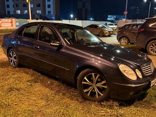 2004 Mercedes-Benz E-Класс 200 III (W211, S211), синий, 800000 рублей, вид 1