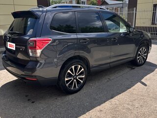 2017 Subaru Forester IV Рестайлинг 2, серый, 2700000 рублей, вид 5
