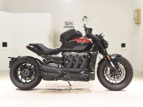 2025 Triumph Rocket III, красный, 2425000 рублей, вид 3