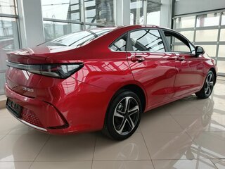 2026 BAIC U5 Plus, красный, 1890000 рублей, вид 3