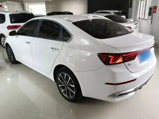 2021 Kia K3 II (China Market), белый, 1418000 рублей, вид 4