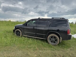 2005 Infiniti QX56 I, чёрный, 900000 рублей, вид 1