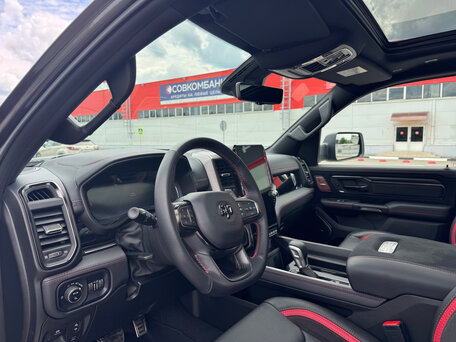 2025 Ram 1500 RHO V Рестайлинг, серый, 11500000 рублей, вид 2