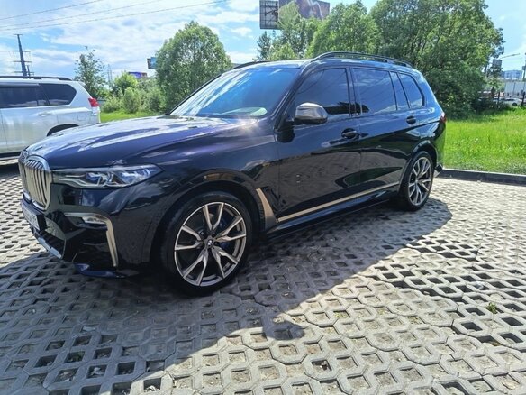 2020 BMW X7 M50d I (G07), чёрный - вид 3
