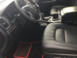2015 Toyota Land Cruiser 200 Series Рестайлинг 2, белый, 6200000 рублей, вид 5