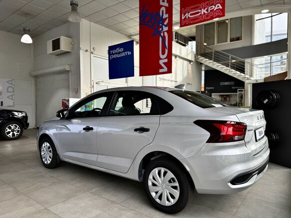 2026 Lada (ВАЗ) Iskra, серебристый, 1520000 рублей - вид 3
