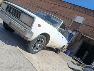 2002 Lada (ВАЗ) 2104 4-speed, белый, 125000 рублей, вид 1