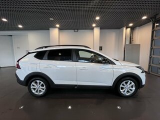 2025 Lada (ВАЗ) Iskra SW Cross, белый, 1440000 рублей, вид 2
