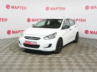 2013 Hyundai Solaris I, белый, 588000 рублей, вид 1