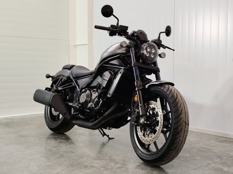 2023 Honda CMX 1100 Rebel, серый, 999000 рублей, вид 2