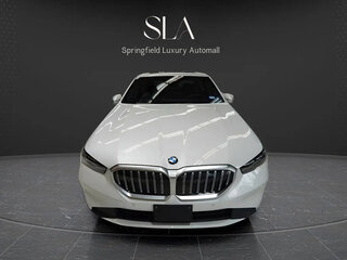 2025 BMW 5 серии 530i xDrive VIII (G60/G61/G68), белый, 5477500 рублей, вид 2