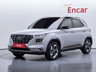 2022 Hyundai Venue I, серебристый, 1650000 рублей, вид 2