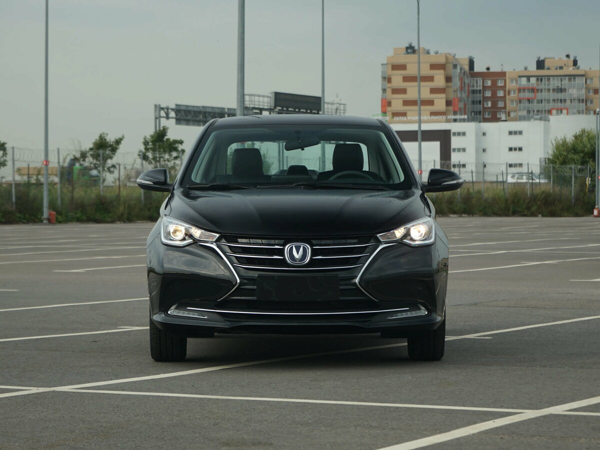 Открыть фотографии: Changan Alsvin
