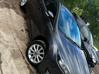 2017 Ford Focus III Рестайлинг, серый, 880000 рублей, вид 3