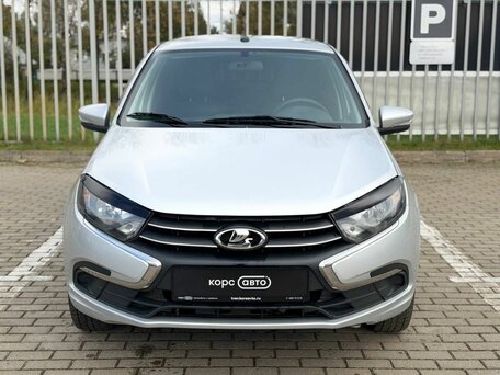 2023 Lada (ВАЗ) Granta I Рестайлинг, серебристый, 658000 рублей, вид 2