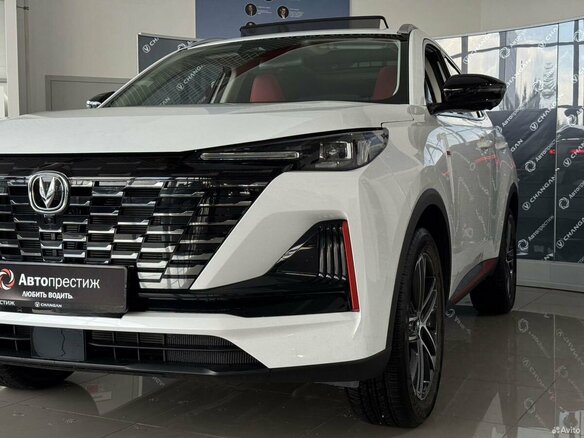 2025 Changan UNI-S I, белый, 3179900 рублей - вид 4