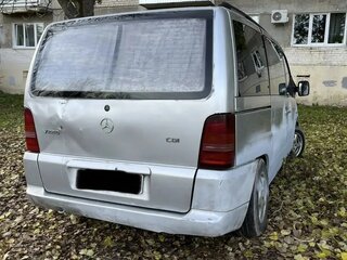 2000 Mercedes-Benz V-Класс 220 I (W638), серый, 400000 рублей, вид 2