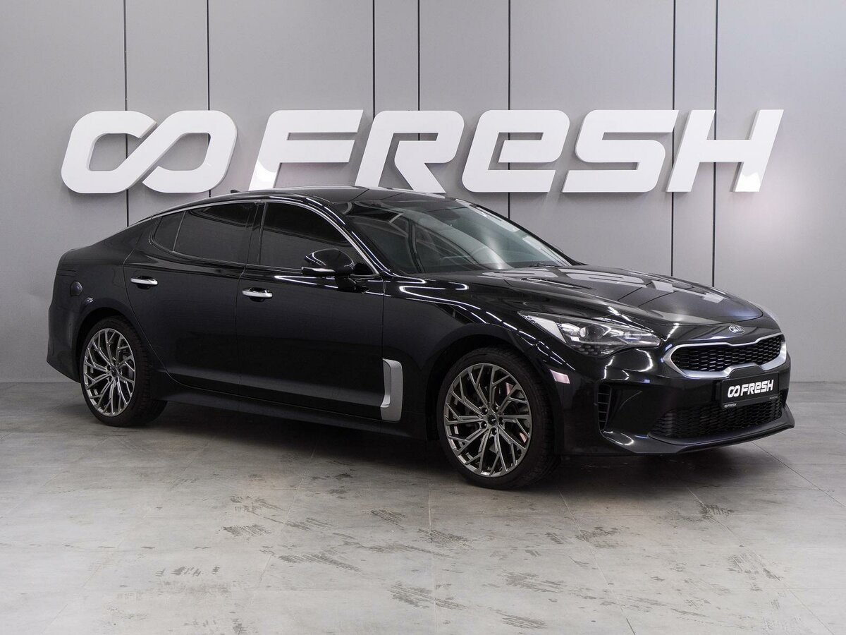 Открыть фотографии: Kia Stinger I