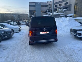 2021 Volkswagen Multivan T6 Рестайлинг, синий, 4700000 рублей, вид 3