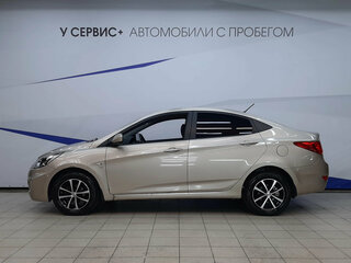 2011 Hyundai Solaris I, бежевый, 690000 рублей, вид 2