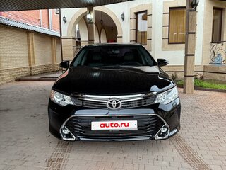 2016 Toyota Camry VII (XV50) Рестайлинг, чёрный, 2250000 рублей, вид 1