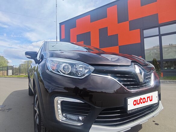 2017 Renault Kaptur I, коричневый, 1200000 рублей - вид 2