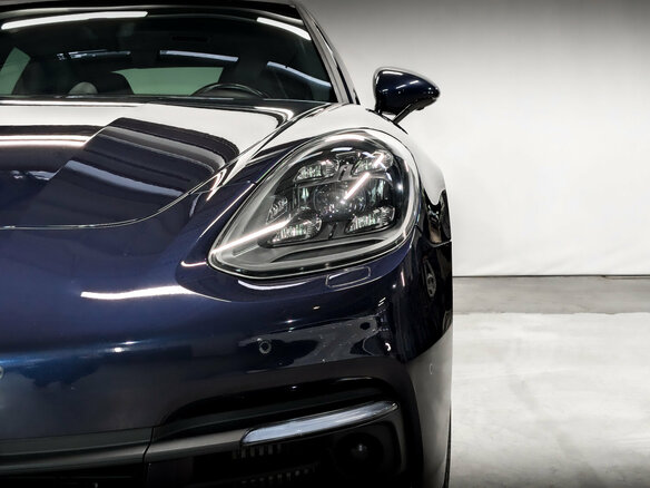 2017 Porsche Panamera 4 E-Hybrid II, синий, 5635000 рублей - вид 17