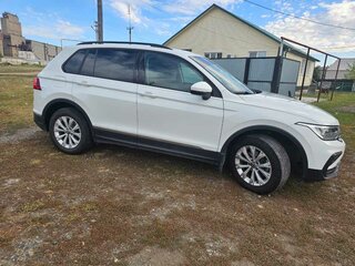 2021 Volkswagen Tiguan II Рестайлинг, белый, 2650000 рублей, вид 5