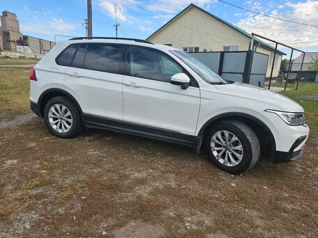 2021 Volkswagen Tiguan II Рестайлинг, белый, 2650000 рублей, вид 5