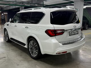 2018 Infiniti QX80 I Рестайлинг 2, белый, 3900000 рублей, вид 4