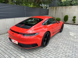 2021 Porsche 911 Carrera 4S VIII (992), оранжевый, 15200000 рублей, вид 3