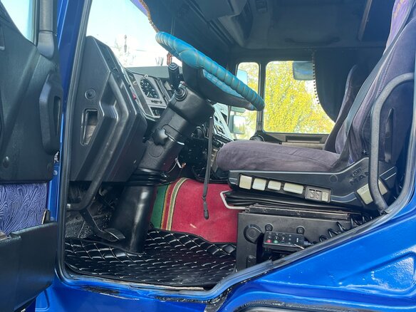 1999 MAN F 2000, синий, 980000 рублей - вид 9