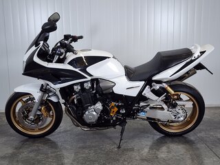 2010 Honda CB 1300, белый, 629000 рублей, вид 5