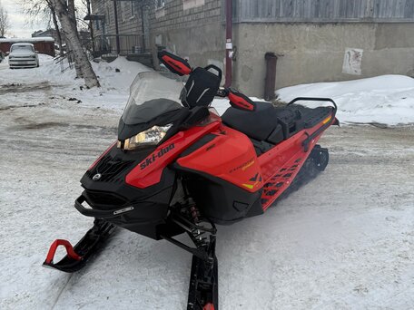 2020 BRP Ski-Doo Expedition Xtreme 850, красный, 2350000 рублей, вид 1