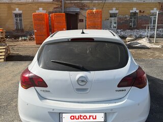 2010 Opel Astra J, белый, 560000 рублей, вид 3